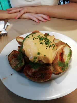 Patatas vegetalia at Vegetalia - Raval in Barcelona