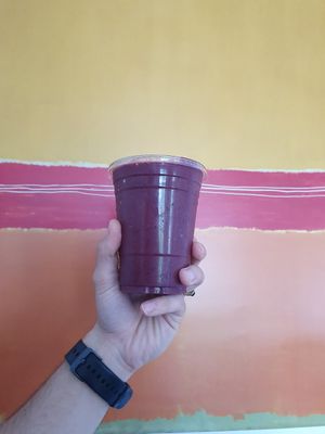 Acai berry smoothie at Berry Bowl in Los Angeles