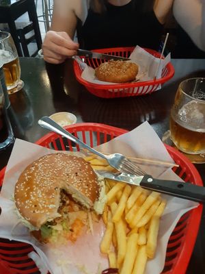  at Belzepub in Prague