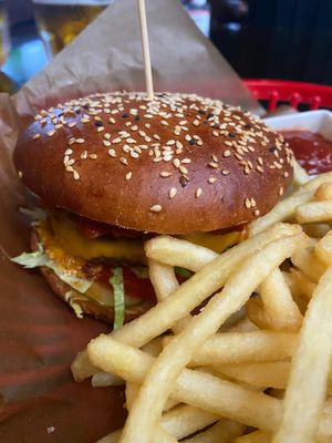 Chilli burger at Belzepub in Prague