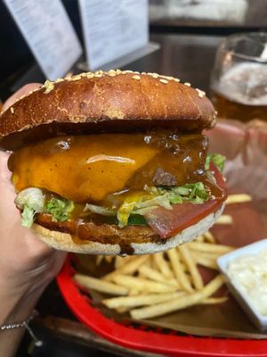 Belze Burger at Belzepub in Prague