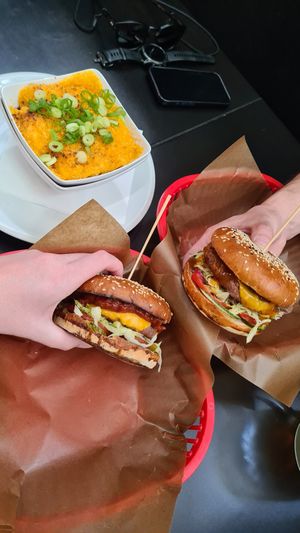  at Belzepub in Prague