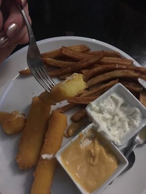Fried cheese  at Belzepub in Prague