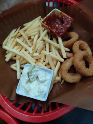  at Belzepub in Prague