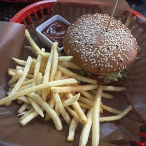 BBQ Bacon Beyond Burger & Fries  at Belzepub in Prague