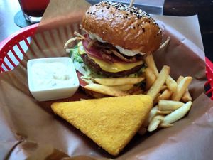 Burger and fried cheese at Belzepub in Prague