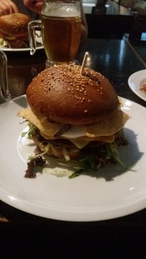 mexican burger (vegan) at Belzepub in Prague