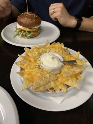 Nachos w/vegan cheese and mayo at Belzepub in Prague