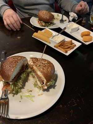 US beyond burger and the Belzie burger. Cheese stick and jalapeño poppers. No plastic waste either!   at Belzepub in Prague