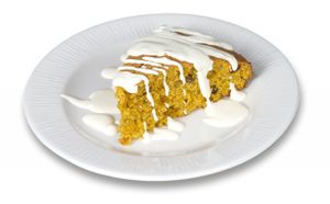 Carrot cake at Happy Day Vegetariano in Barcelona