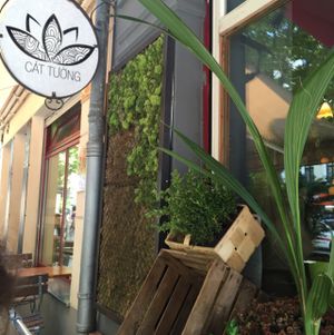 outside at Cat Tuong in Berlin