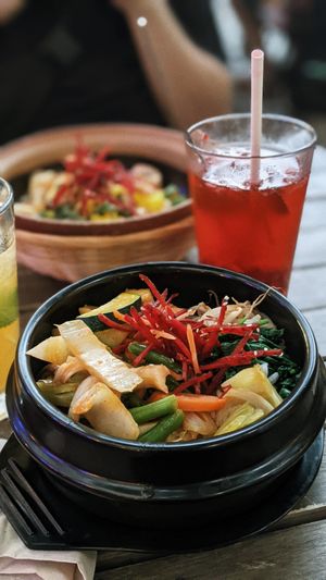 Reissfelder at Cat Tuong in Berlin