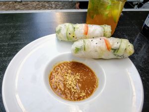 summer rolls at Cat Tuong in Berlin