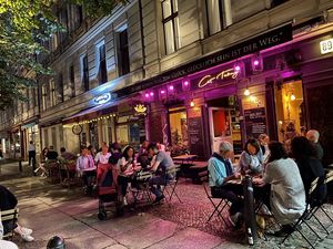 outside at Cat Tuong in Berlin