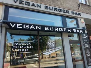 Vegan burger bar at I Krowa Cala in Gdynia