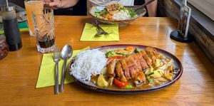 Vegan duck and rice noodle salad at Well Being II in Cologne