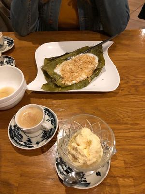 Sticky rice with coconut and peanuts (top) & vanilla soy ice cream (bottom) at Well Being II in Cologne
