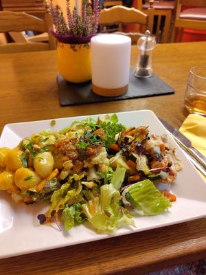 Dreierlei am Montag, 21.10.2024 at Frucht and Genuss in Dusseldorf