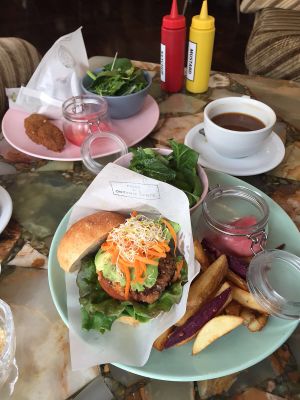 Burgers at Organic Table by Lapaz in Tokyo