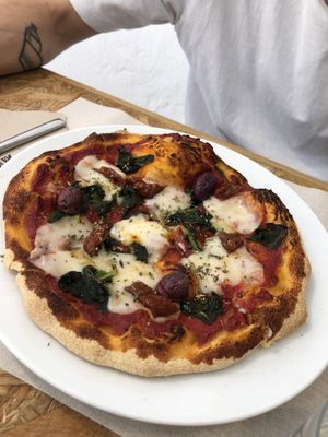 Pizza at El Vergel Veggie Restaurant in Tarragona