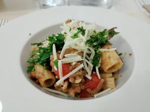 Flavourful pasta at El Vergel Veggie Restaurant in Tarragona