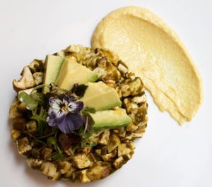 Tofu and mushrooms ceviche with avocado and corn purée  at El Vergel Veggie Restaurant in Tarragona