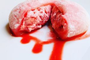 Handmade mochi filled with strawberries and cream  at El Vergel Veggie Restaurant in Tarragona