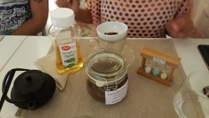 Tea preparation  at El Vergel Veggie Restaurant in Tarragona