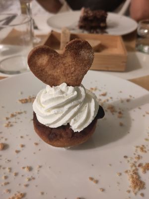 Pumpkin spice cupcake at El Vergel Veggie Restaurant in Tarragona