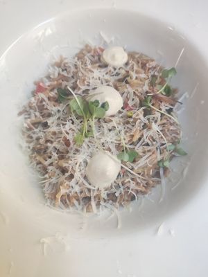 Fideuá at El Vergel Veggie Restaurant in Tarragona