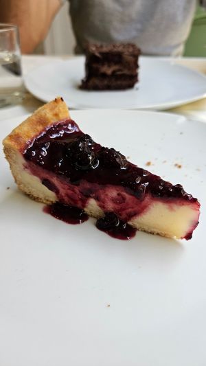 Tarta queso at El Vergel Veggie Restaurant in Tarragona