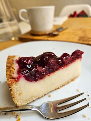 Cheesecake at El Vergel Veggie Restaurant in Tarragona