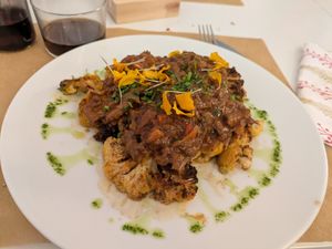 Cauliflower steak with soy stew at El Vergel Veggie Restaurant in Tarragona