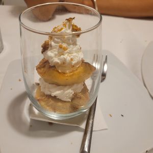 Apple desert at El Vergel Veggie Restaurant in Tarragona
