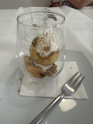Manzana asada con nata montada  at El Vergel Veggie Restaurant in Tarragona