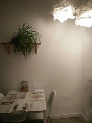 inside at El Vergel Veggie Restaurant in Tarragona