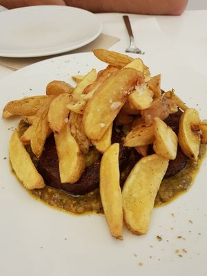 Chorizo vegano at El Vergel Veggie Restaurant in Tarragona