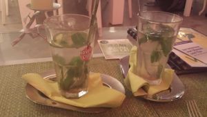 Mojito Hot Tea at Past & Future in Cologne