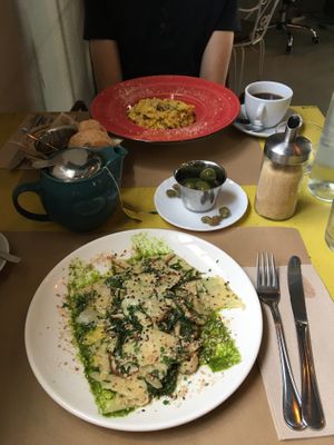 Lunchtime satisfaction at La Hierba Luisa Cocina de la Huerta in Gran Canaria