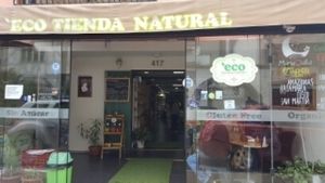 Entry and Café at ECO Tienda Natural Market in Lima