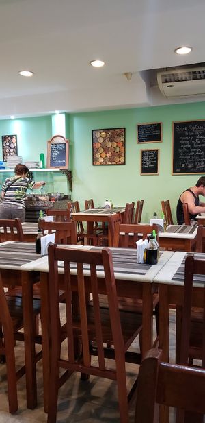 Buffet com muitas opções at Naturaleve de Copacabana in Rio De Janeiro