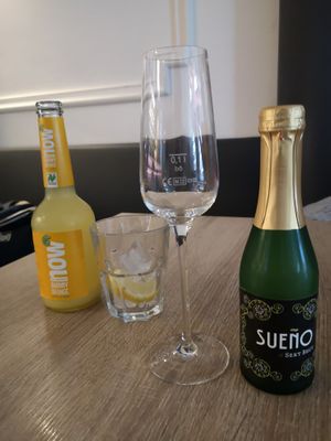 Drinks at My Heart Beats Vegan in Karlsruhe