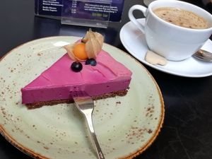 Beerentorte at My Heart Beats Vegan in Karlsruhe