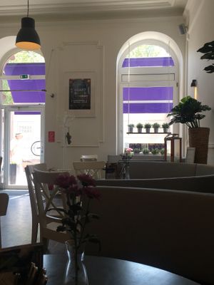 Gemütliche Sitzecken at My Heart Beats Vegan in Karlsruhe