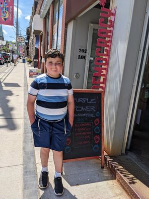 #GoVegsn😉👍🌱💚 at Democracy* in Hamilton