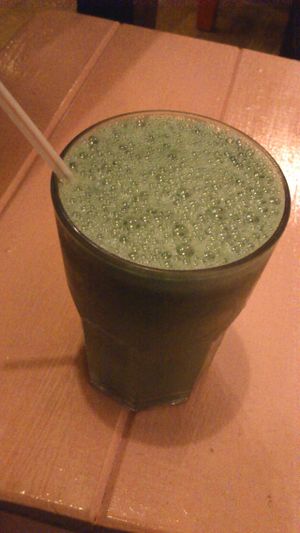 green juice (pura vida) at Vaikuntha Resto in Salta