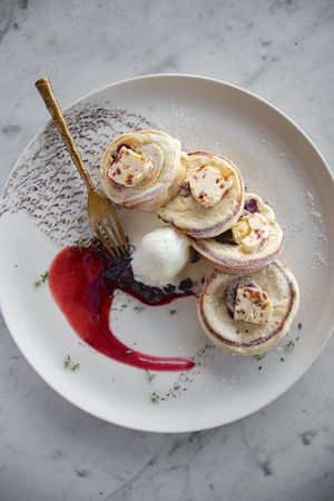 berry hotcakes. weekend brunch at Elephant Cafe in Ubud