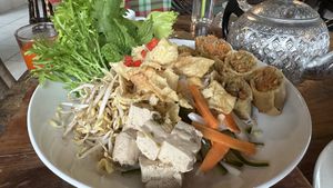 Bun cha gio   at Elephant Cafe in Ubud