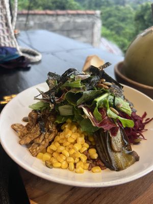 Buddha Bow  at Elephant Cafe in Ubud