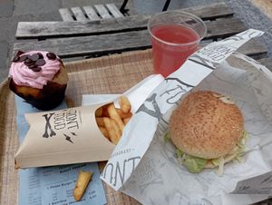  at Front Food in Linz